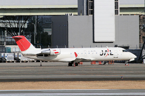J-AIR CRJ200（JA209J）