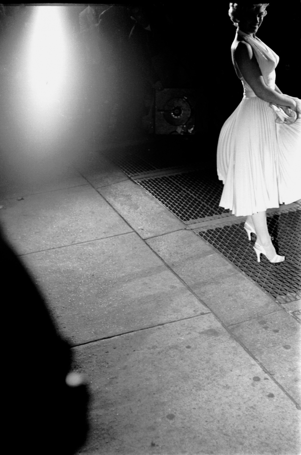 The Seven Year Itch BTS