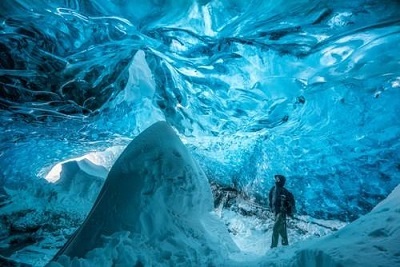 ヴァトナヨークトル 氷の洞窟３