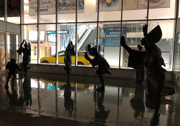 徳島阿波おどり空港　雨