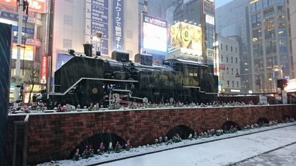 20180121新橋SL広場も積雪.JPG